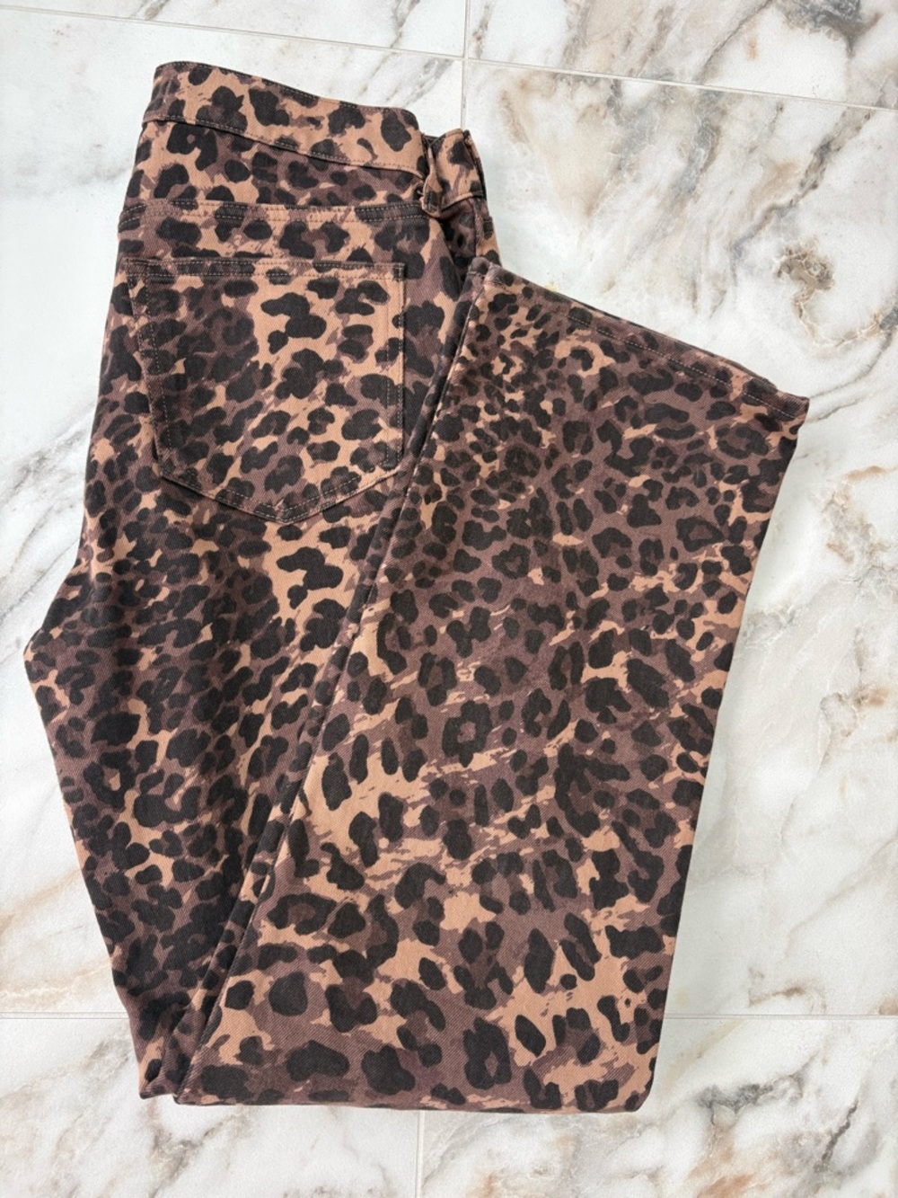 Abercrombie & Fitch Women’s Leopard Print Boyfriend Jeans - Brown/Black - Picture 12 of 12